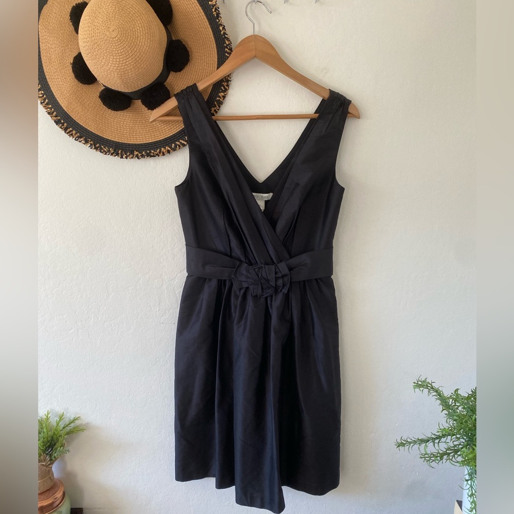 White House Black Market Silk Black Fit & Flare Cocktail Dress Holiday Size 4